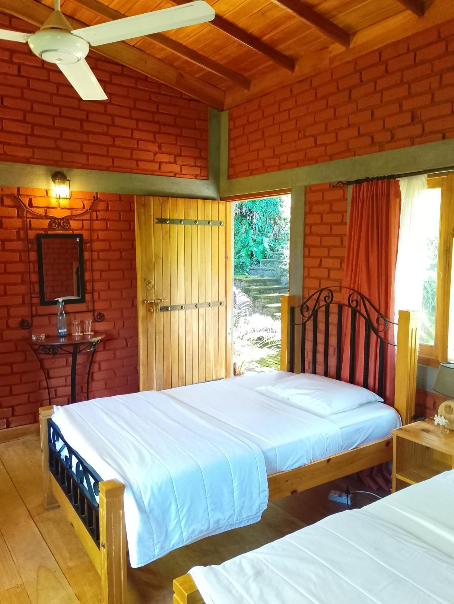 Tea Leaf Retreat Apartment Канди Екстериор снимка