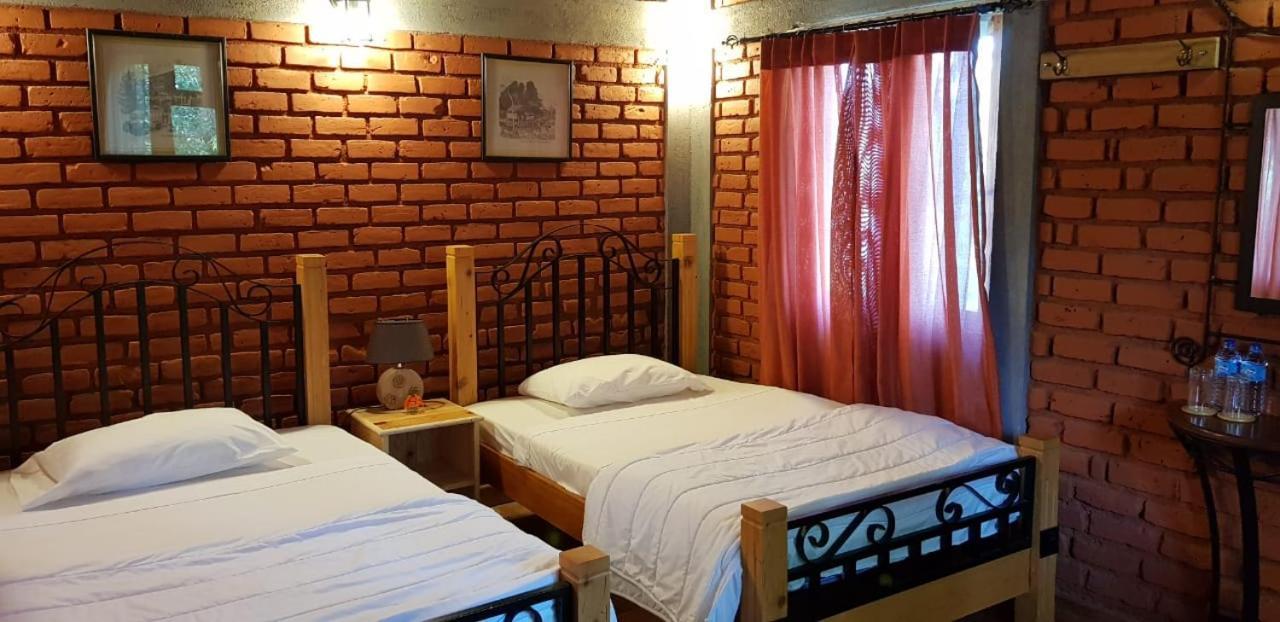Tea Leaf Retreat Apartment Канди Екстериор снимка